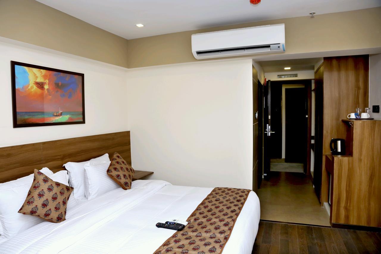 Hotel Mumbai House Andheri East, Bombaj Exteriér fotografie