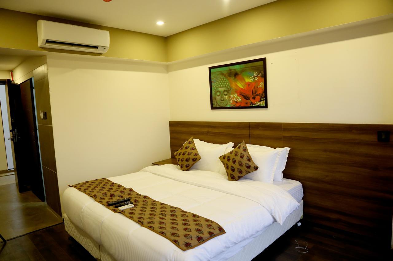 Hotel Mumbai House Andheri East, Bombaj Exteriér fotografie